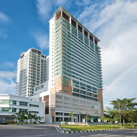 Olive Tree Hotel Penang Байан-Лепас Экстерьер фото